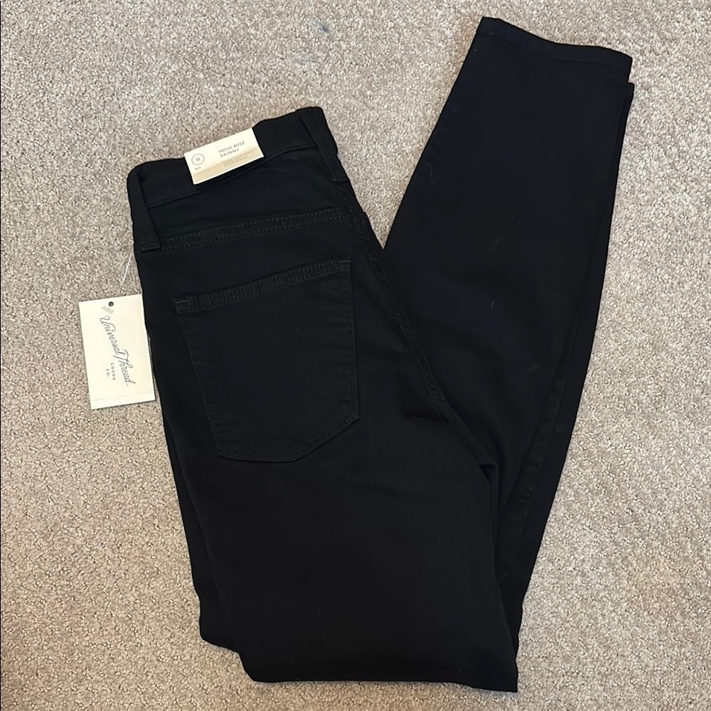 NWT Universal Thread High Rise Black Skinny Jeans